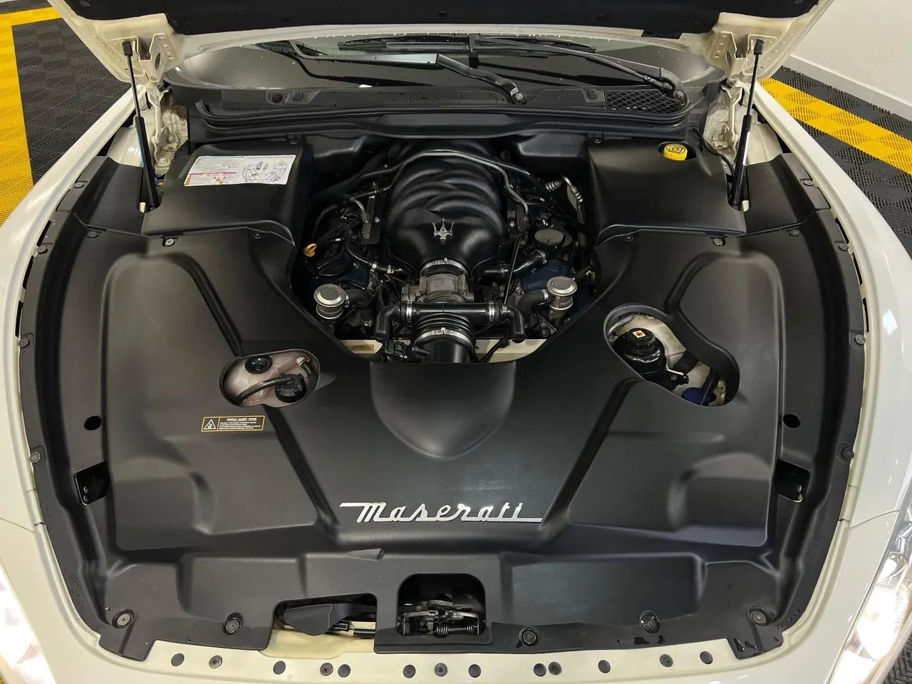 Maserati GranTurismo 4.2 V8 32V 405cv, foto 4 de 20