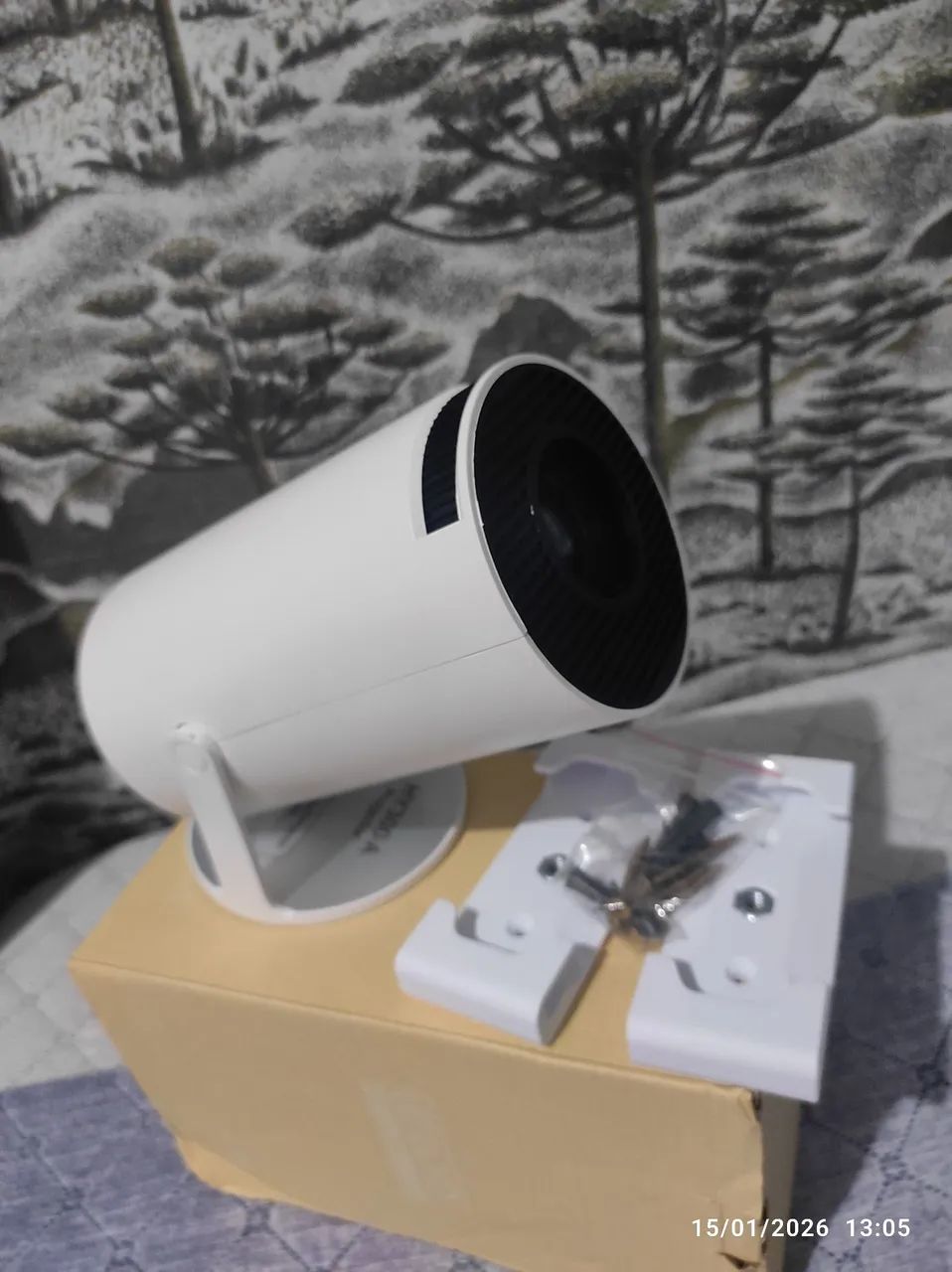 Projetor Wi-fi lançamento Portátil com Android HDMI Smart Cinema H300 4k HD - Foto 2