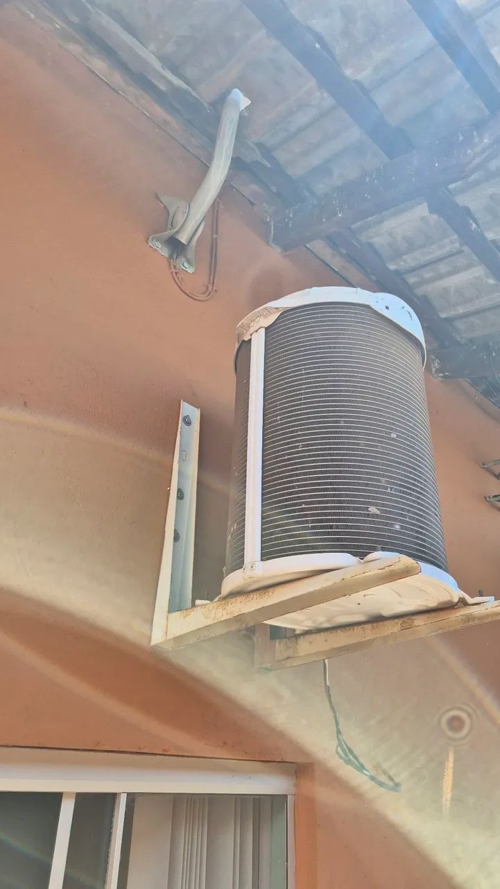 Ar split CARRIER 12.000 BTU  - Foto 3