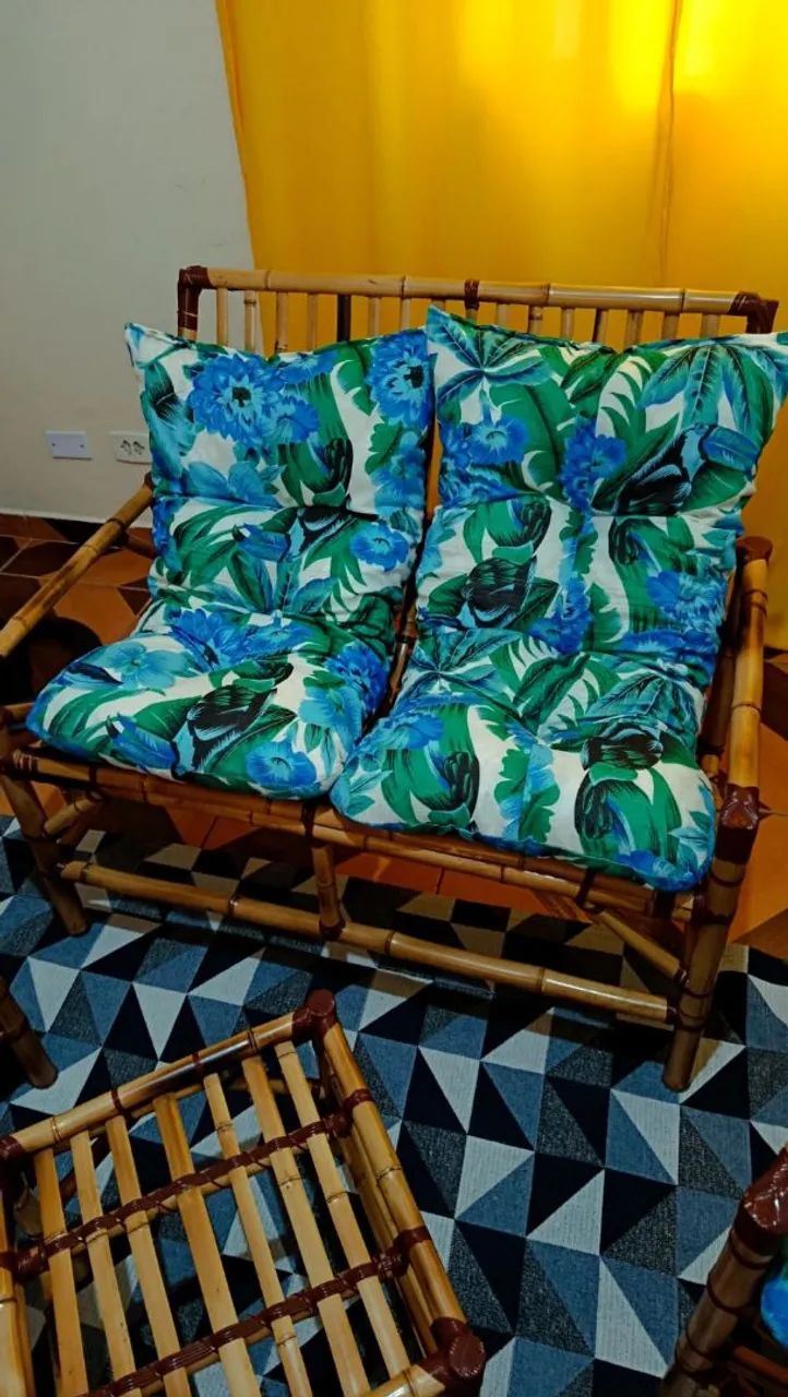 Jogo SOFA BAMBU sendo 2 poltronas + 2 lugares + mesa de centro + 2 jogos de espuma. Top ! - Foto 3