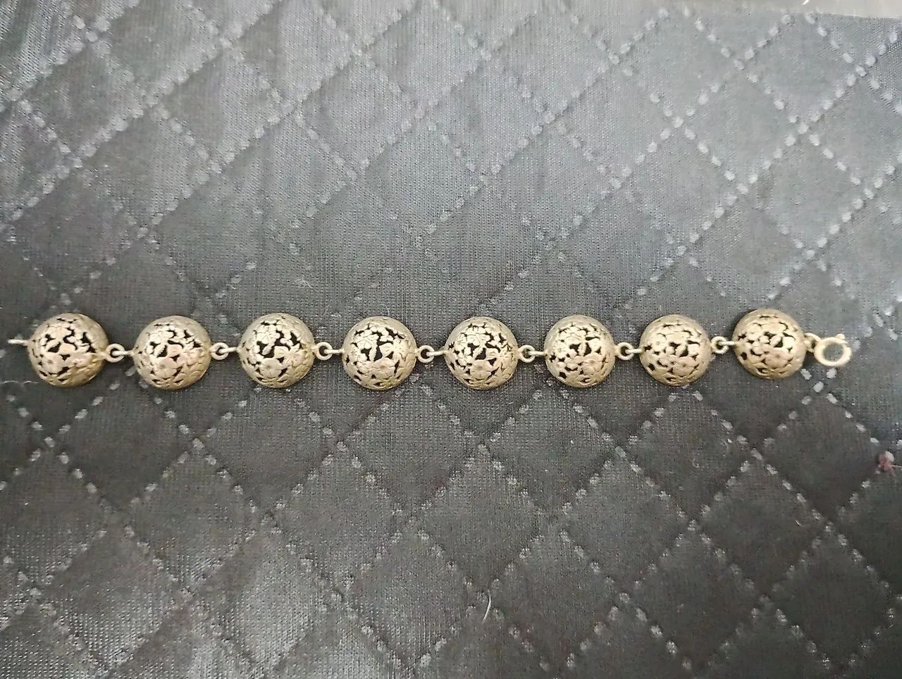 Pulseira Prata esferas vazadas  - Foto 2