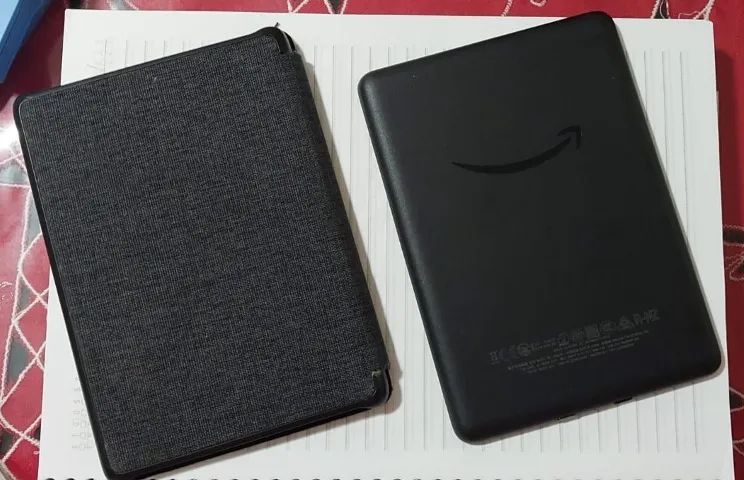 Kindle 10 Geração cm película + capa original - Foto 3
