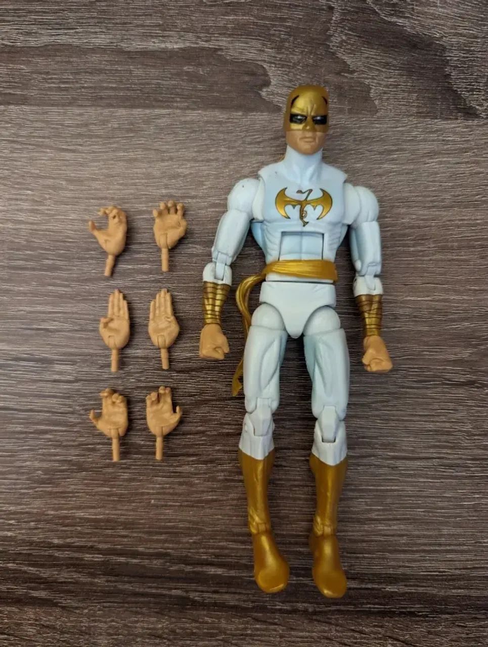 Marvel Legends/Hasbro - Luke Cage SDCC 2013 (LIMITADO Raro) + Punho de Ferro + Barão Zemo - Foto 5