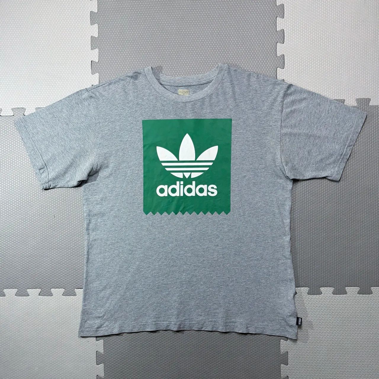 CAMISA ADIDAS SKATEBOARDING SOLID 