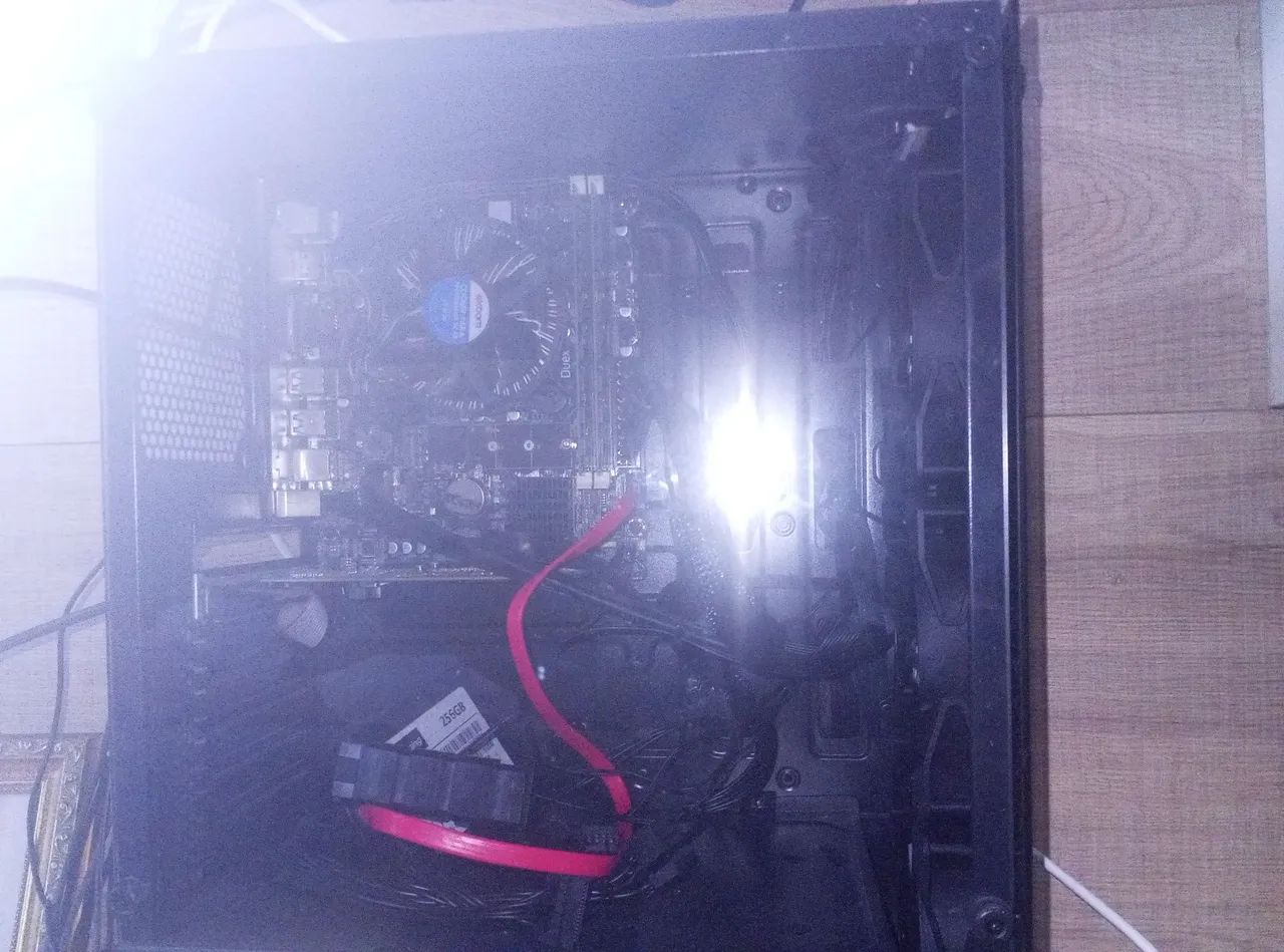 Gabinete gamer completo apenas se monitor 