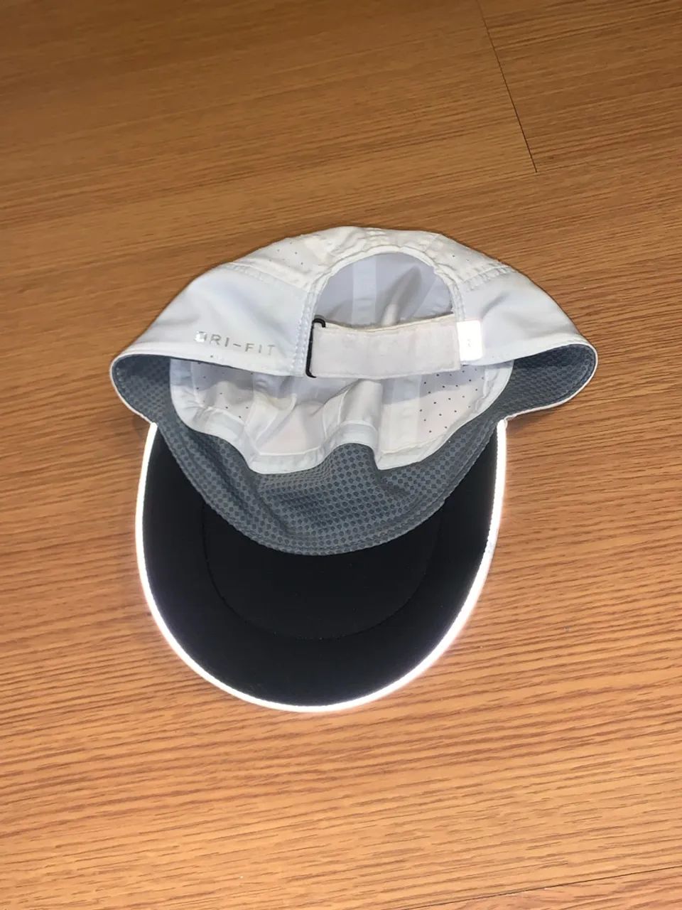 bone nike tailwind branco dri fit - Foto 5