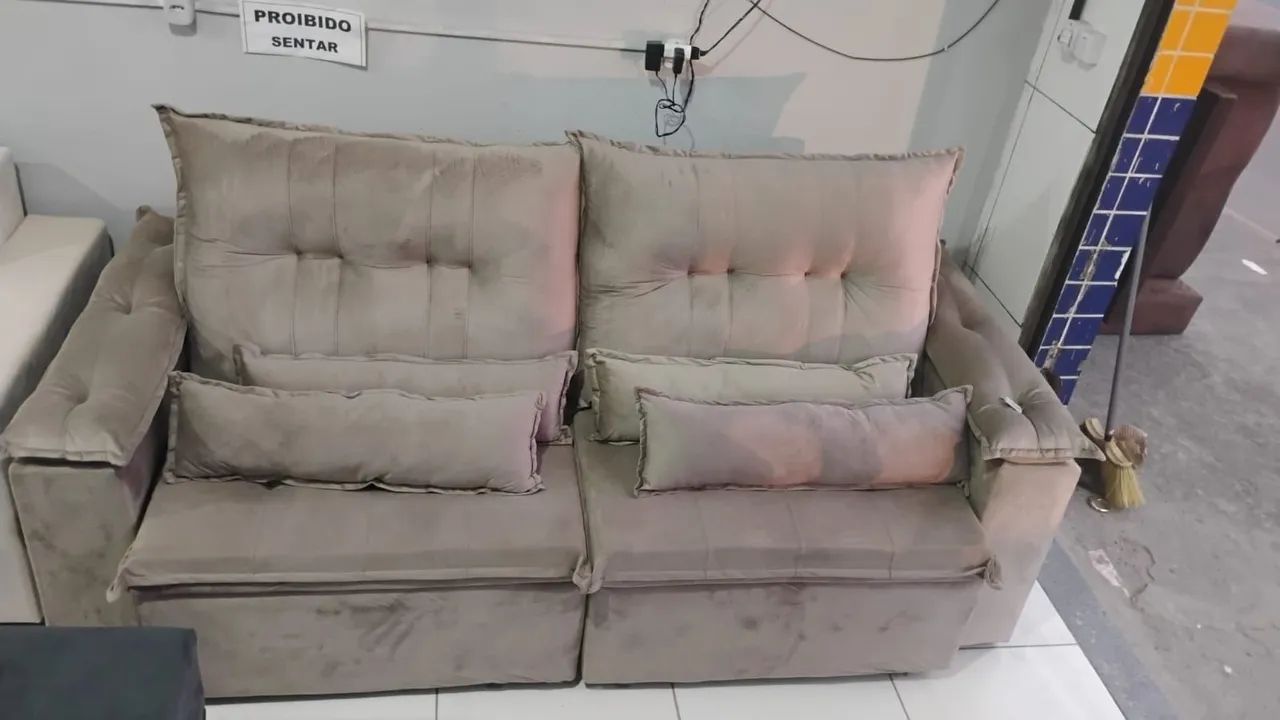 SOFA RETRÁTIL E RECLINAVEL MOSTRUÁRIO  - Foto 2