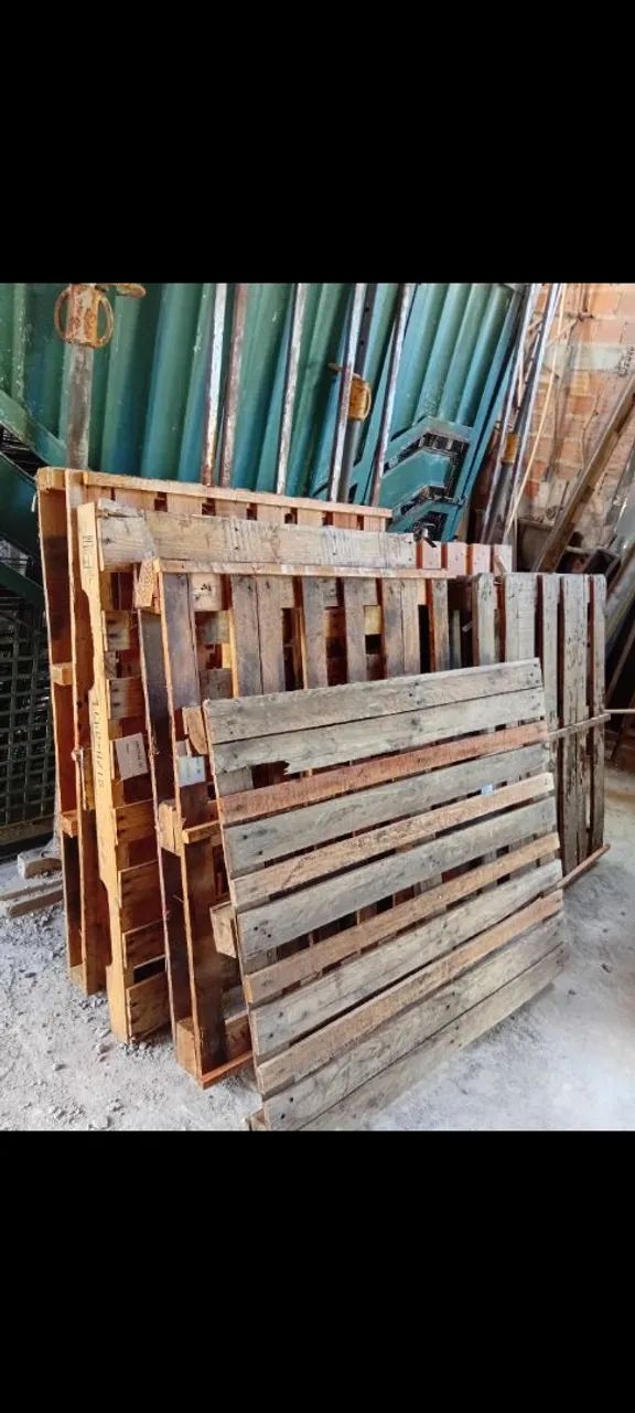Wooden pallet