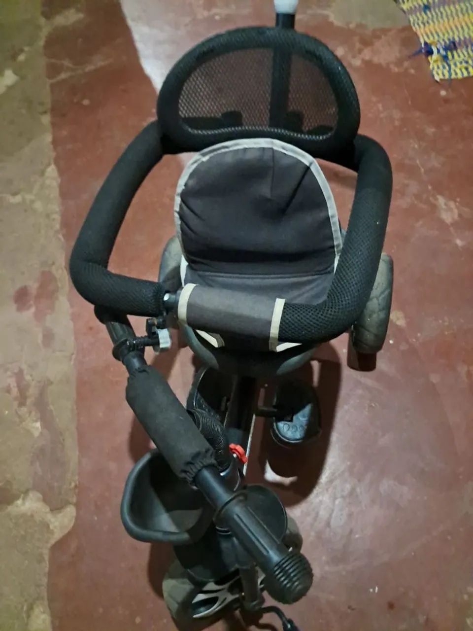 Vendo triciclo 2x1 seminovo  - Foto 3