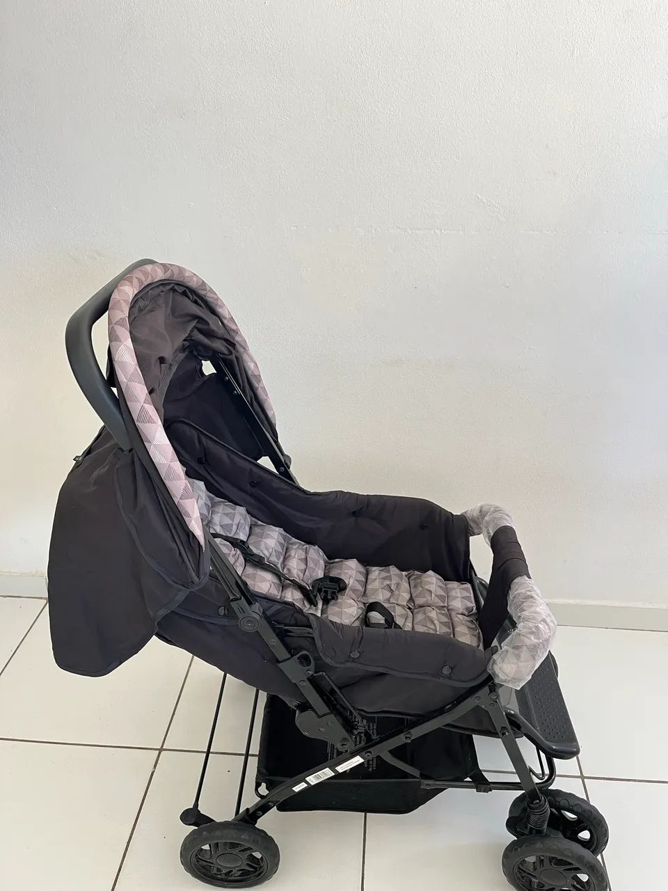 Vendo carrinho para bebê