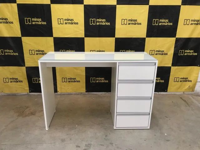 Mesa de escritorio MDF 04 Gavetas  75x110x40
