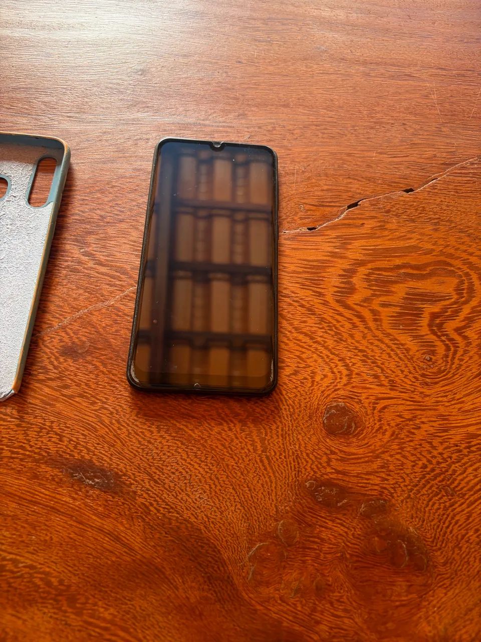 Samsung A20 - Foto 4