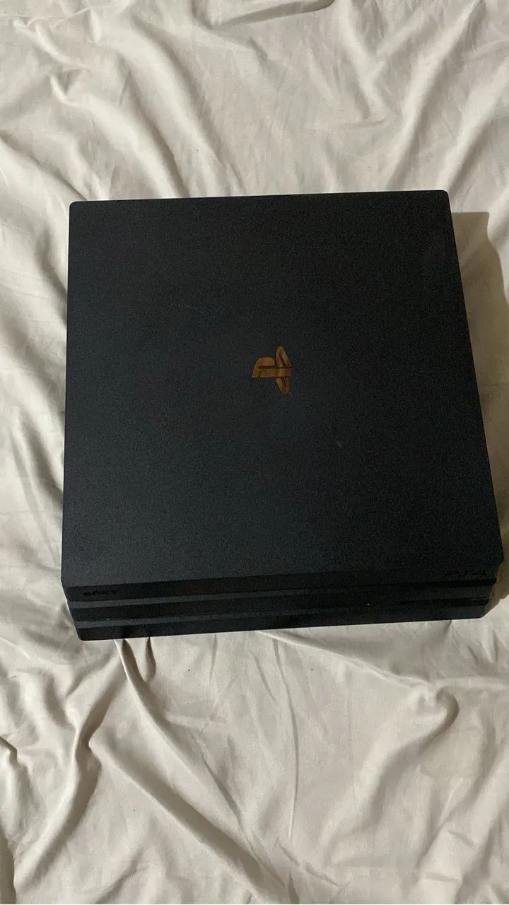 Ps4 pro 1 TB - Foto 5