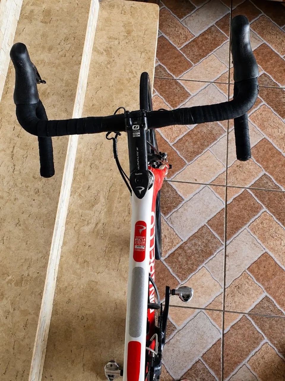 Vendo pinarello dogma 55 Di2 eletrônica  - Foto 5