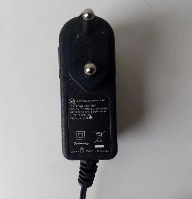 Fonte 9v 1a Para Modems, Roteadores E Outros - Foto 2