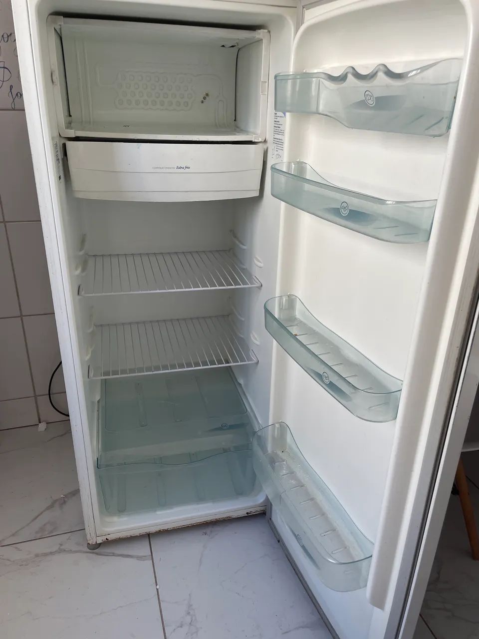 Geladeira Eletrolux R 26 super - Foto 2