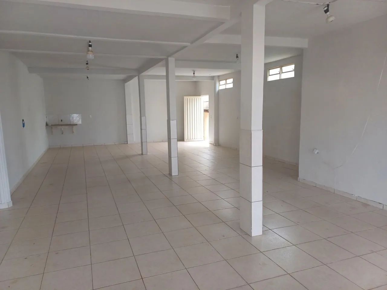 Alugo ponto comercial. - Foto 2