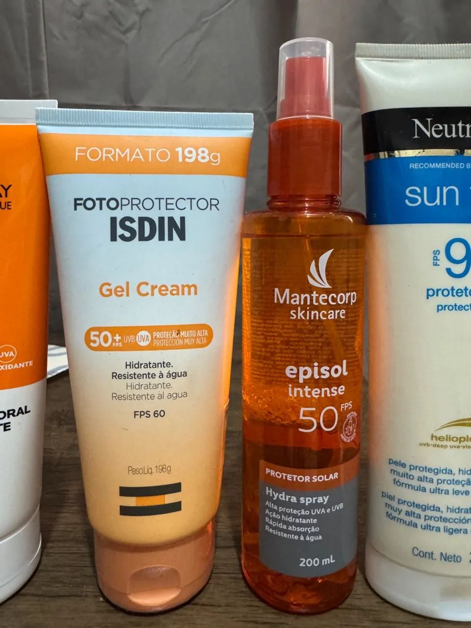PROTETORES SOLAR - LA ROCHE POSAY - NEUTROGENA - Foto 2