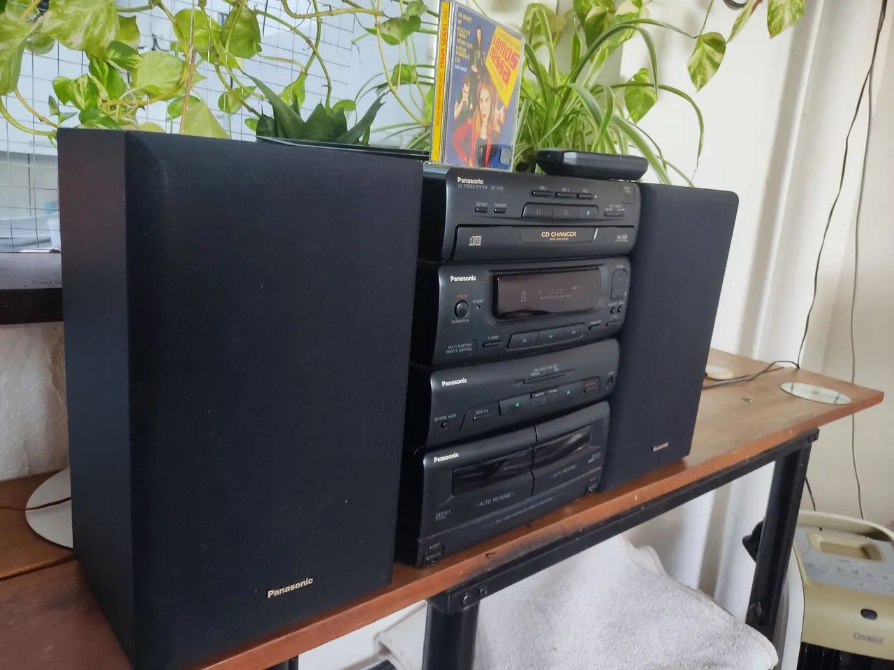 Fica um system Panasonic antigo<br>CD STEREO SYSTEM<br><br>SA-CH52  - Foto 3