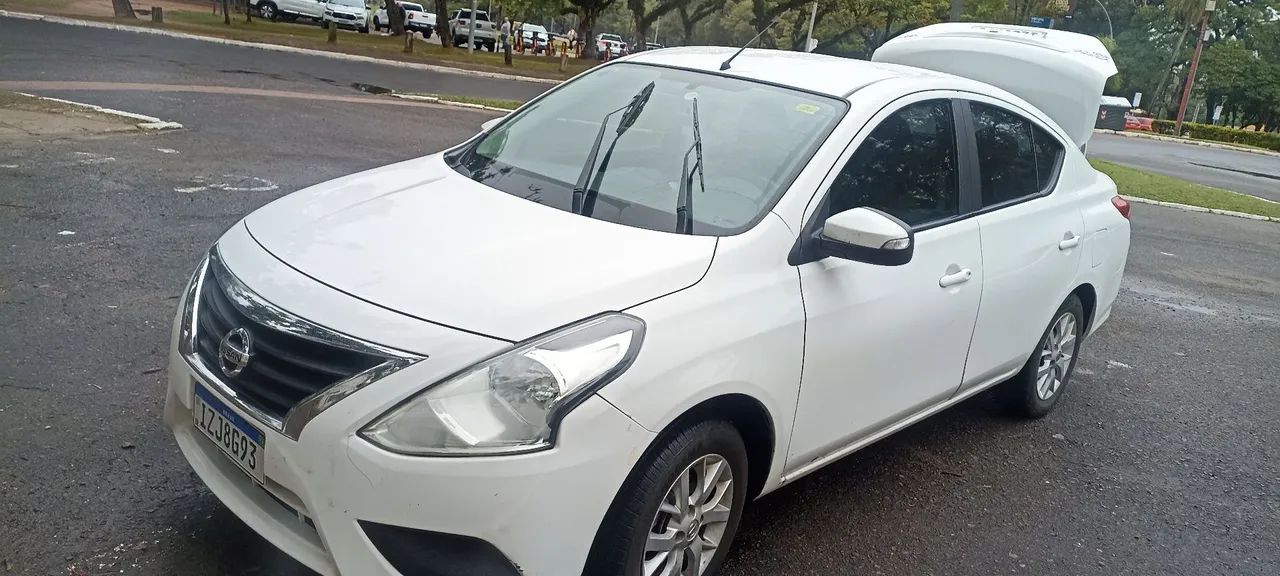Nissan Versa 2020