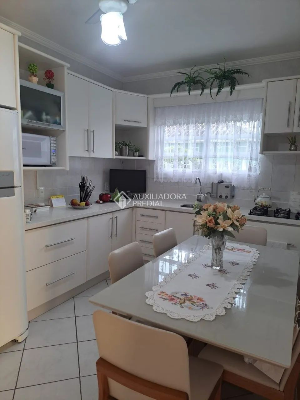 Casa c/3 quartos, 2 banheiros, 130m² - Centro da Palhoça - Foto 2