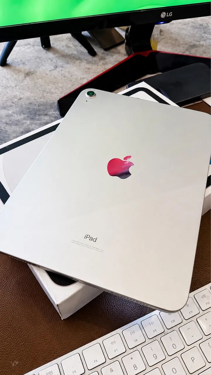 iPad 10 471002113230786560