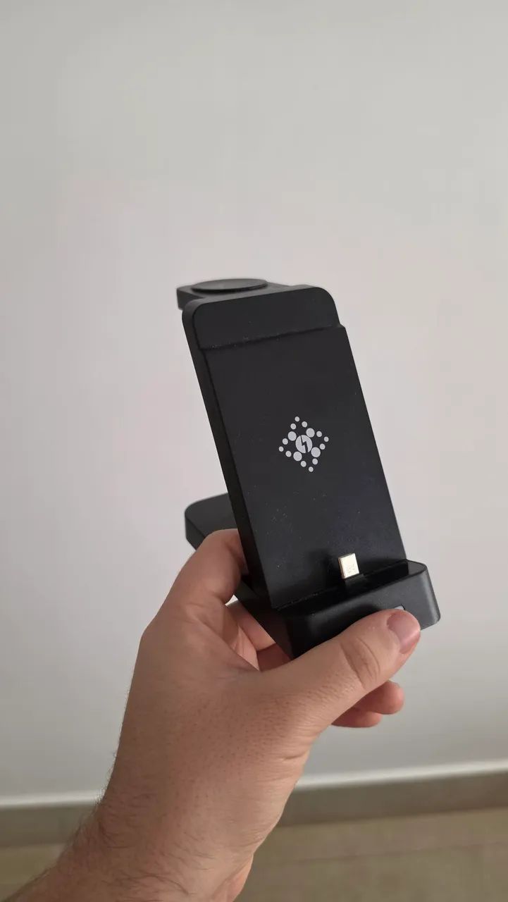 Carregador 3 em 1: Celular, fone e watch 