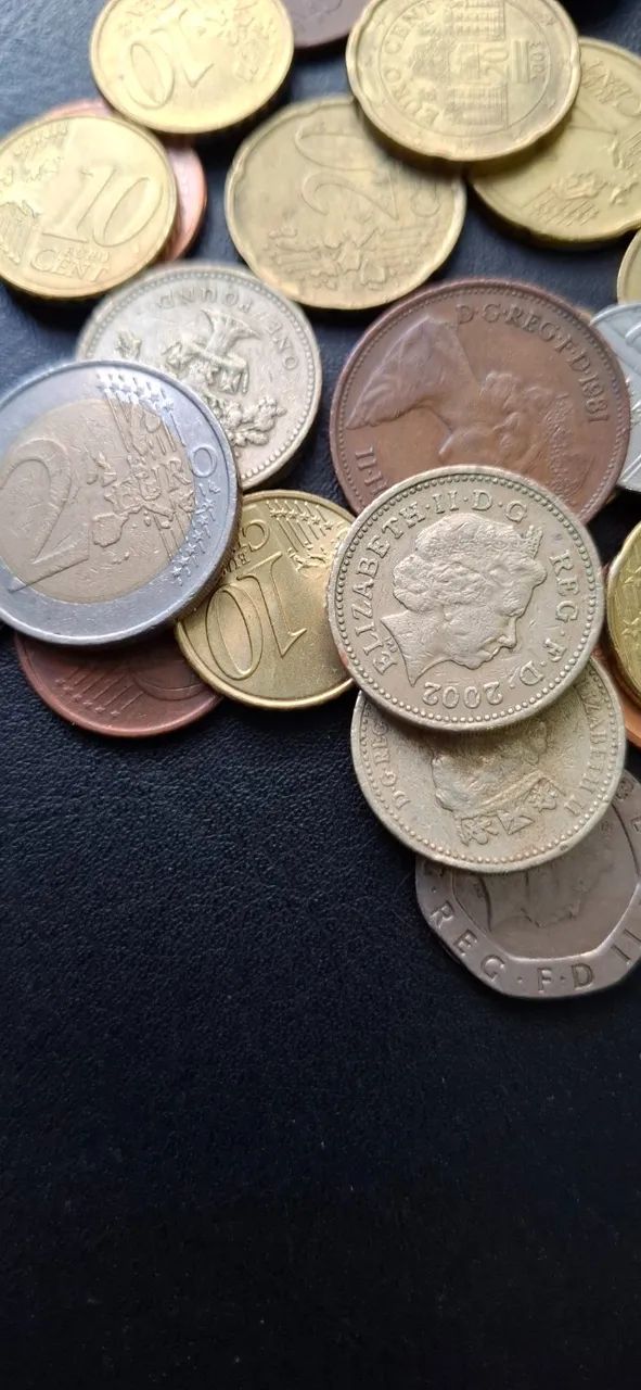 Lote de Moedas Estrangeiras