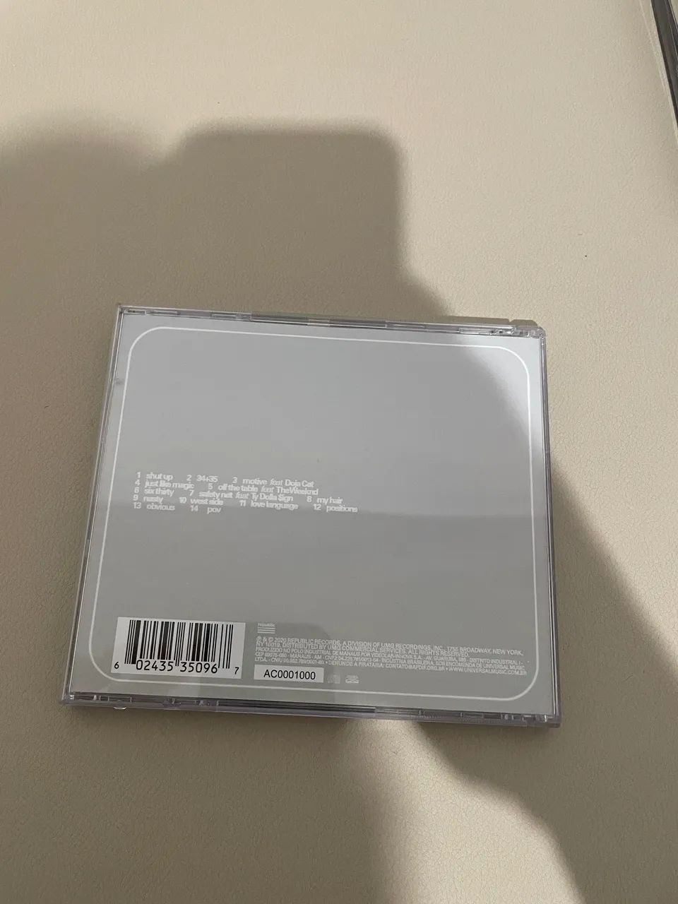 positions ariana grande - Foto 2