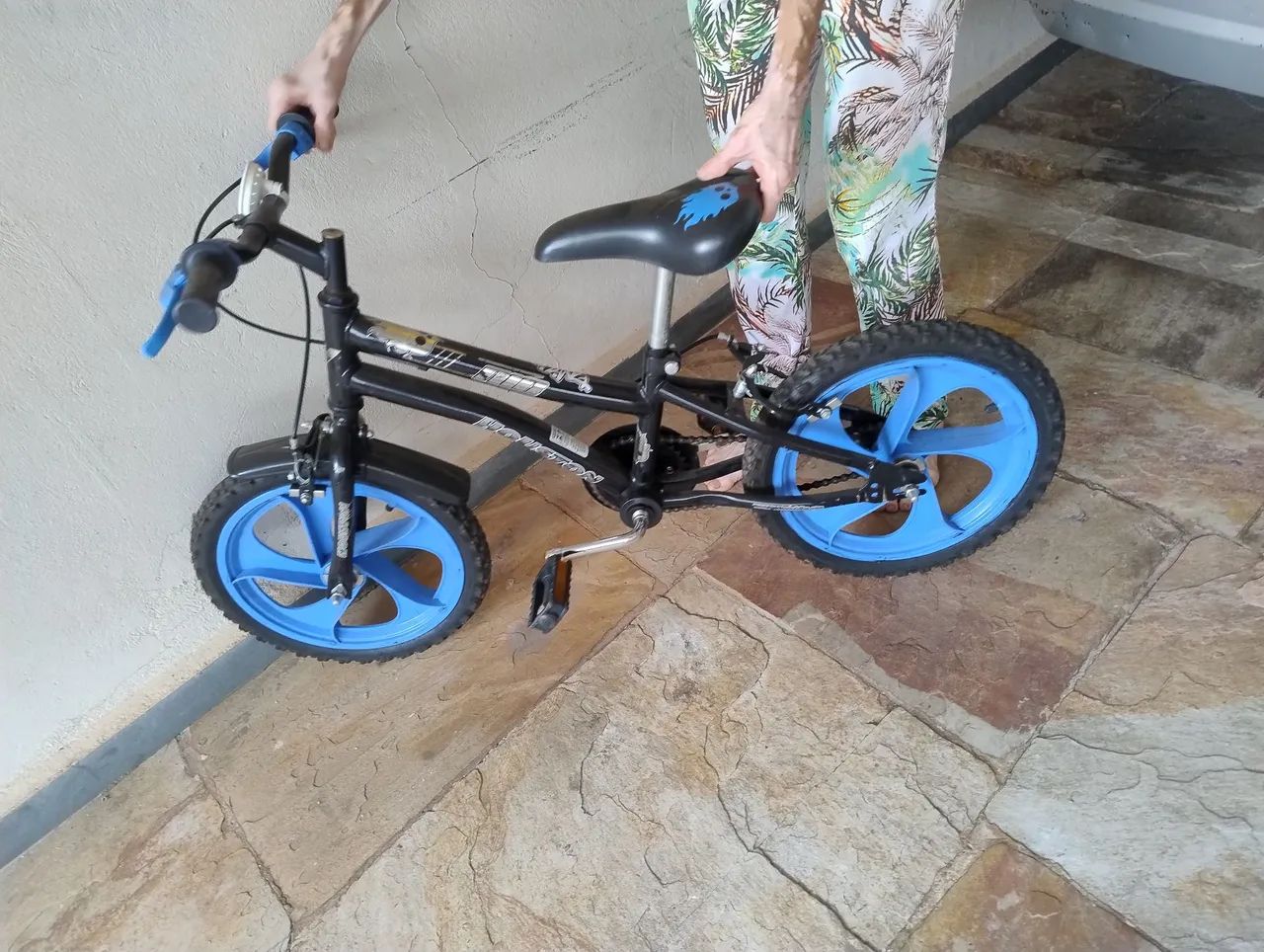 Bicicleta infantil em excelente uso. - Foto 3