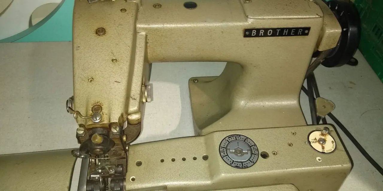 Máquina pespontadeira somente mesa e cabeçote  - Foto 2