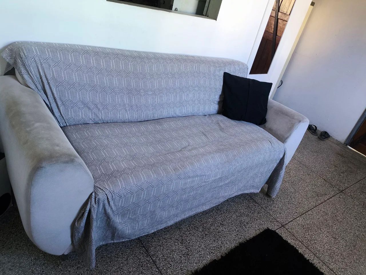 Sofá 150$ pra vender rápido  - Foto 3