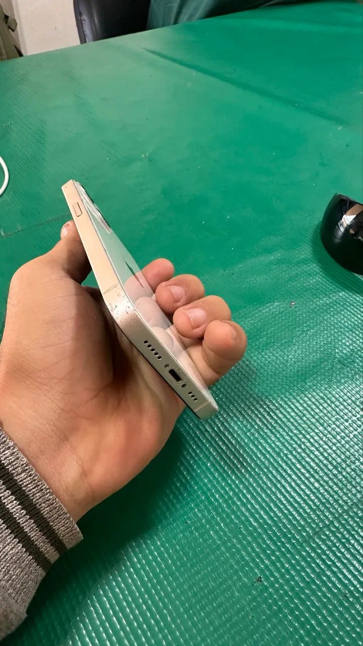 iPhone 13 256gb - Foto 2