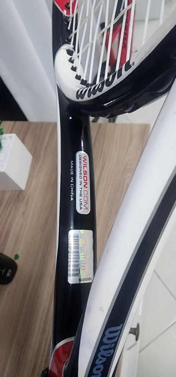 Raquete Wilson K-Factor Six-One 95 (modelo de 332g com padrão 18x20)