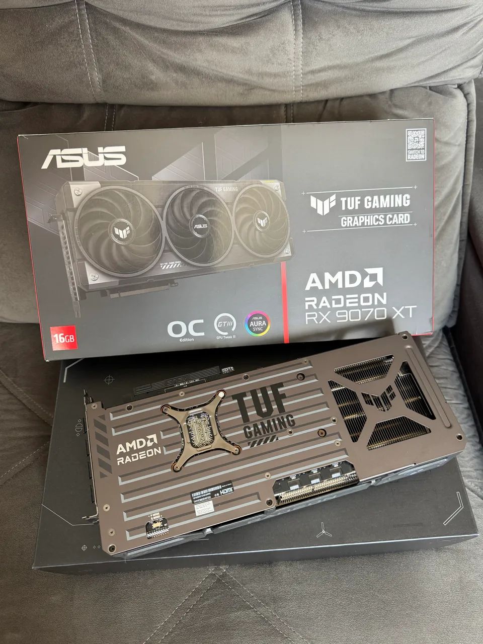 RX 9070XT 16GB TUF  - Foto 3