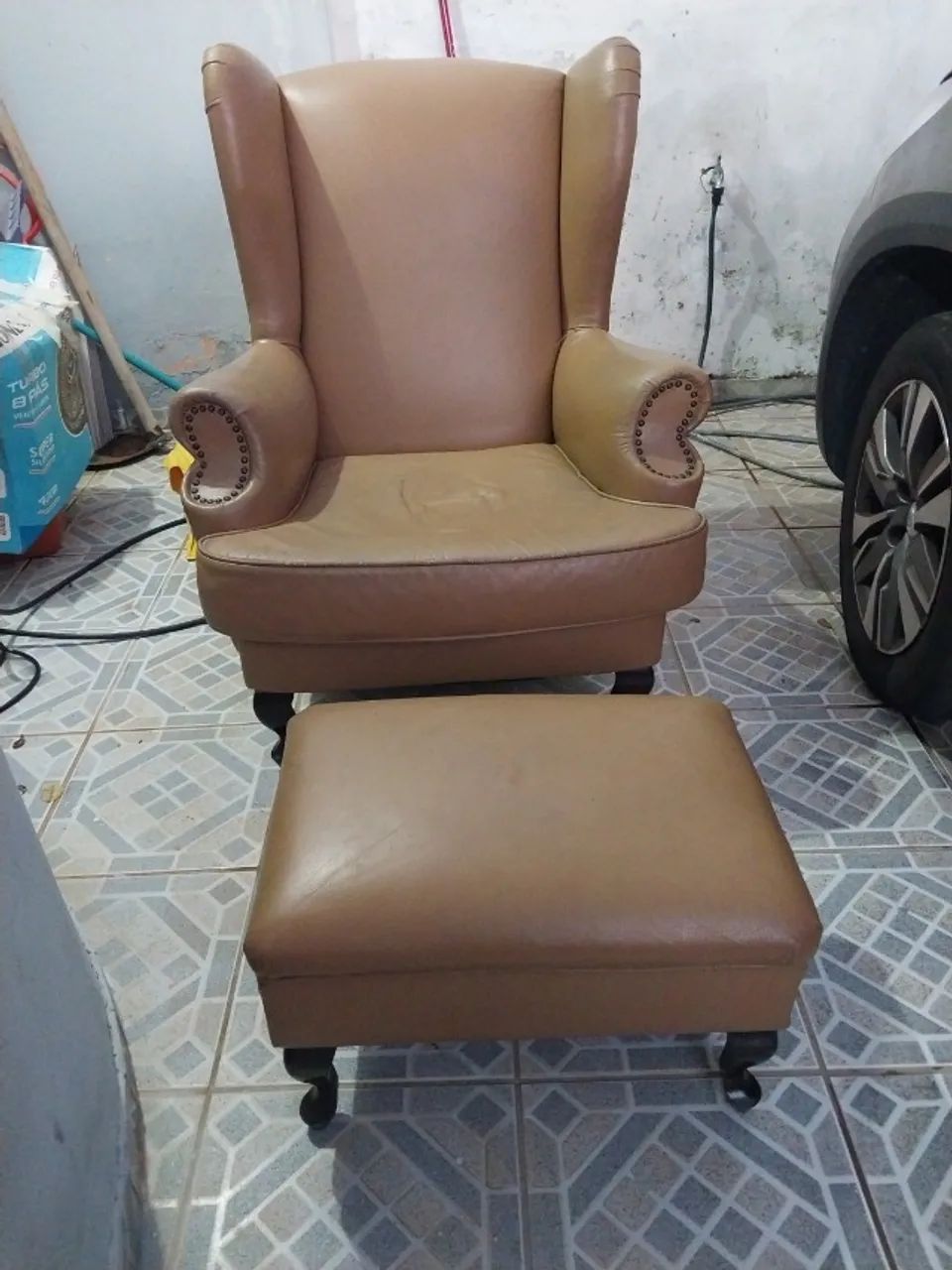 Poltrona vintage berger com puff  - Foto 5