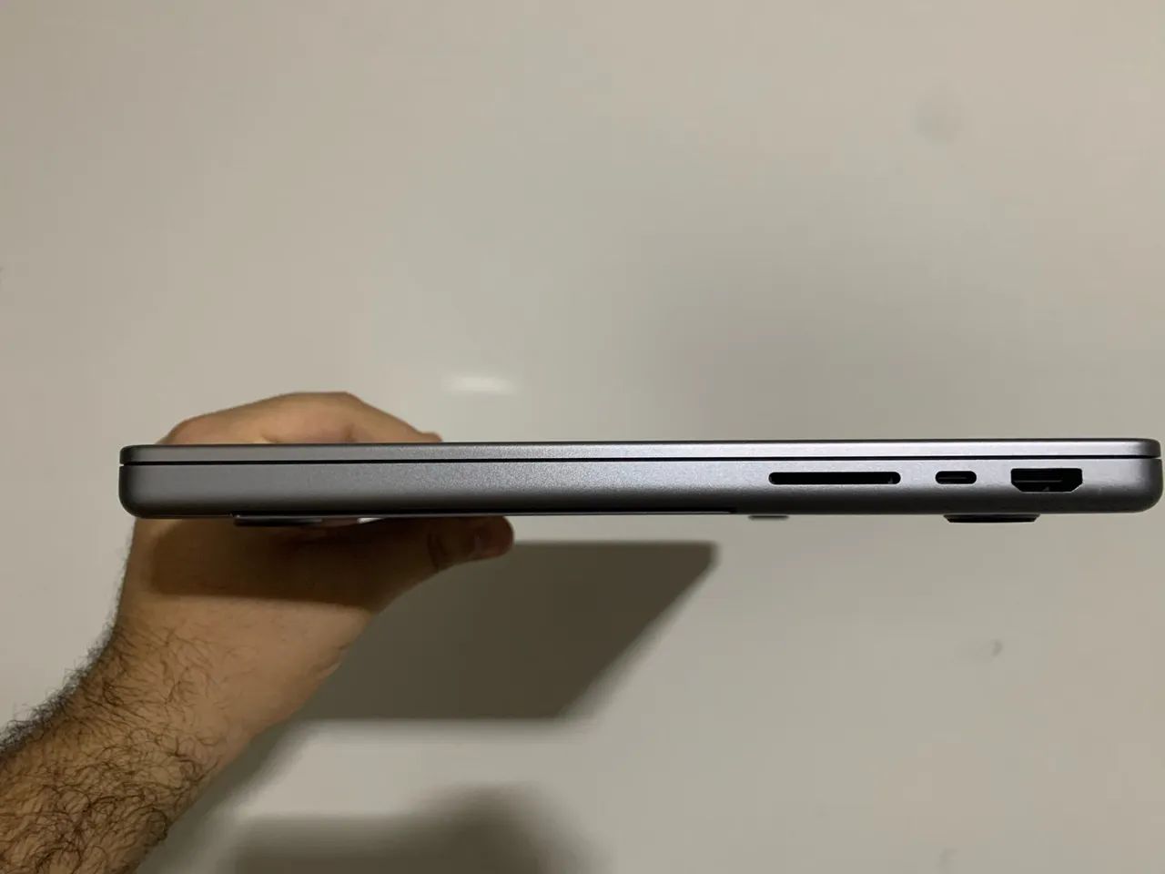 MacBook Pro M1 Pro 2021/ 16GB/ 512GB / 14 polegadas - Foto 3