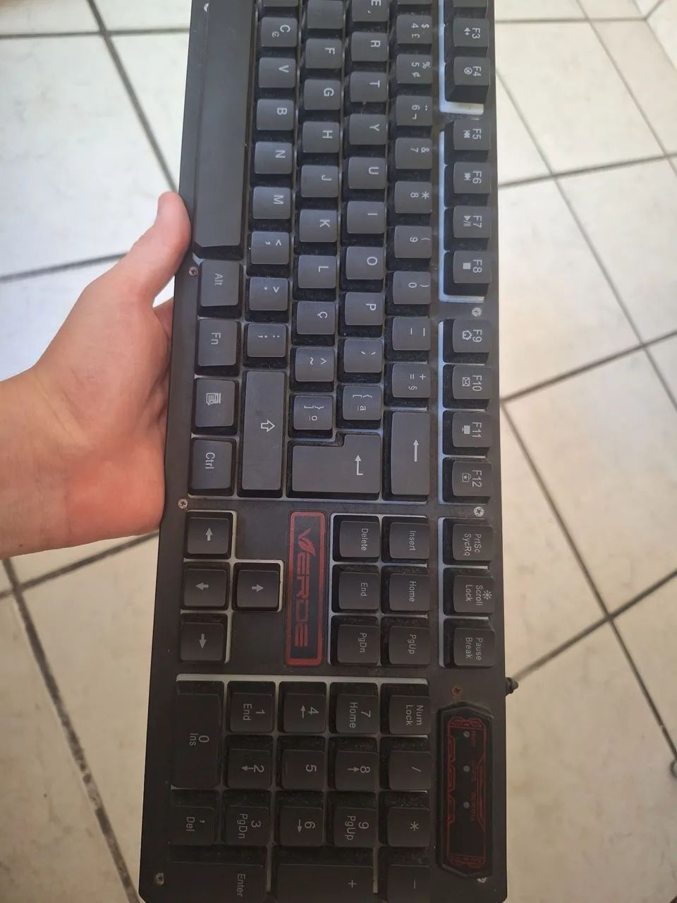Teclado Gamer com LED RGB - Funcionando Perfeitamente - Foto 3