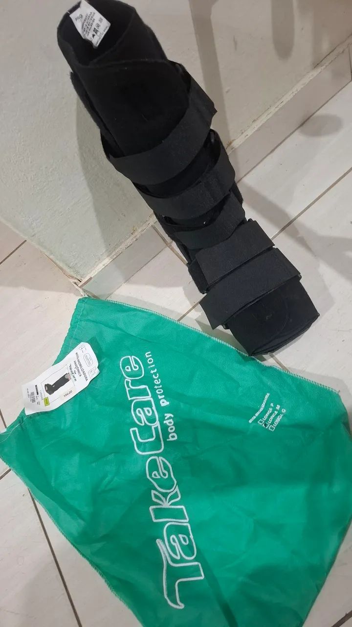 Bota imobilizadora anatômica bilateral 