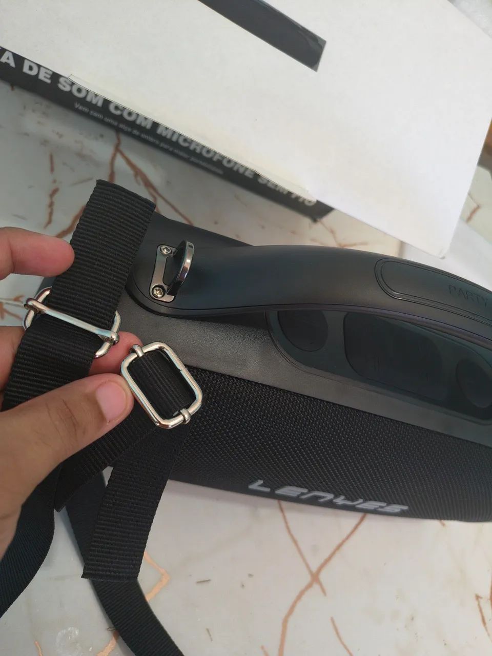 Caixa de som com 2 microfones ZERO - Foto 3