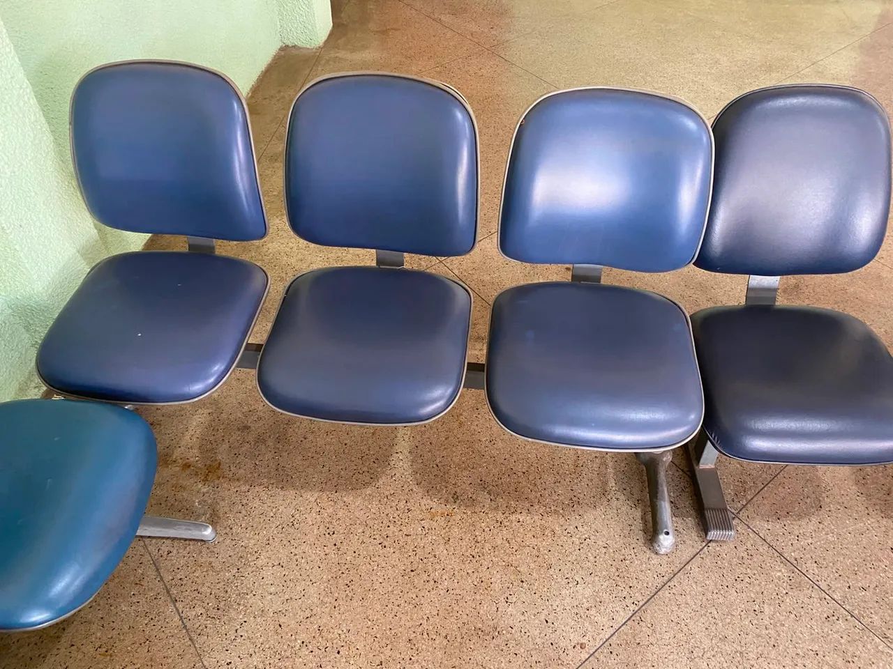 Longarina, poltrona de espera  - Foto 3