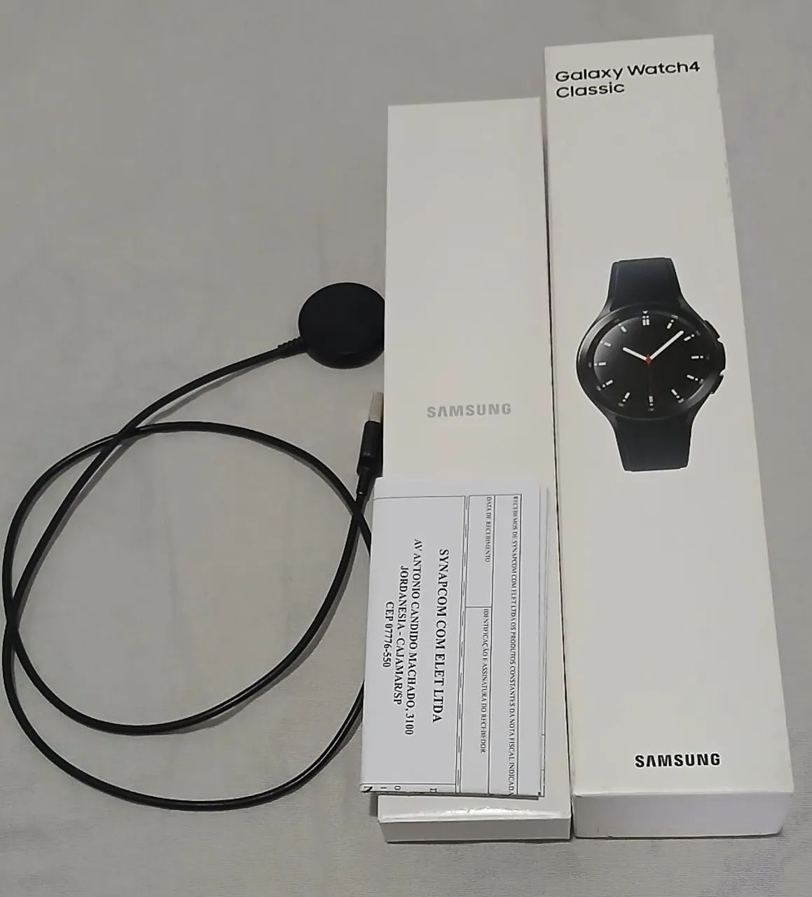 Galaxy Watch 4 Classic 46 mm + 3 Pulseiras