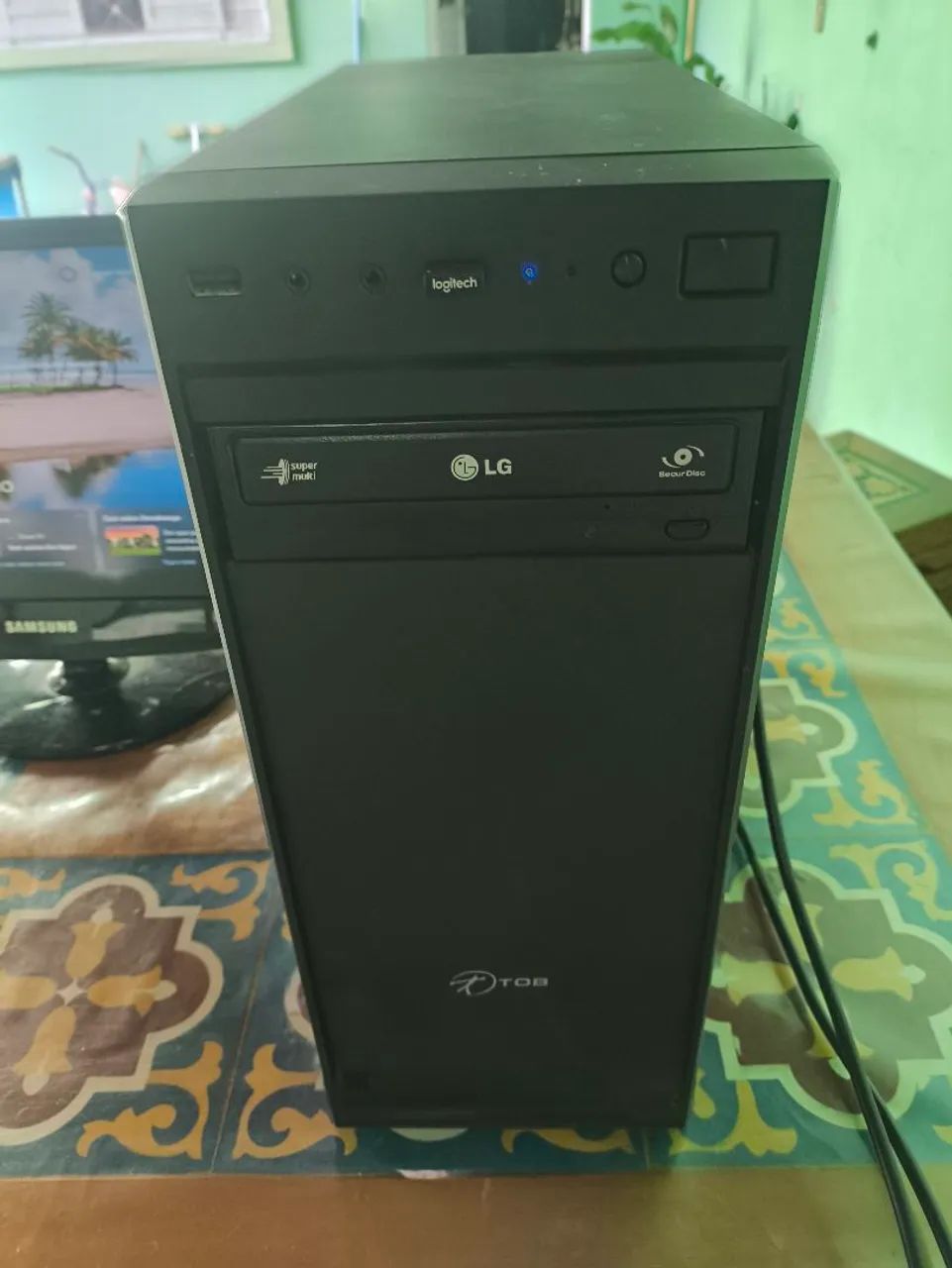 Desktop i5 + 8gb ram + SSD 