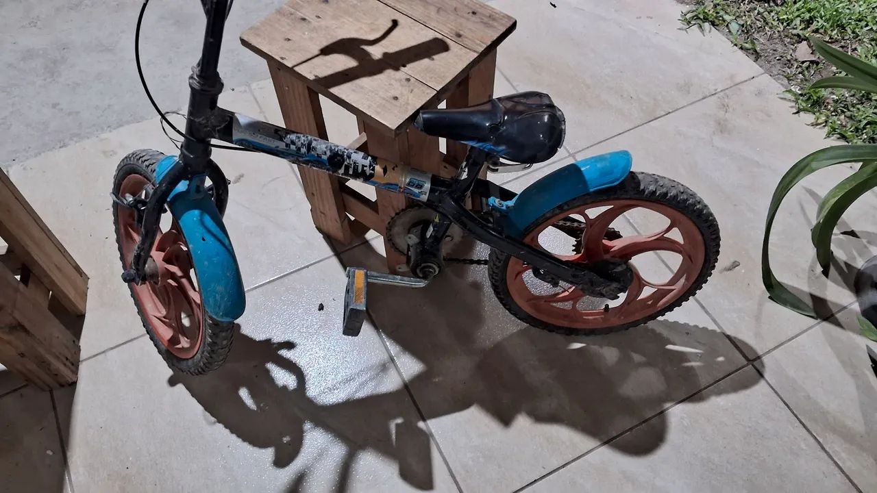 Bicicleta infantil aro 16 - Foto 2