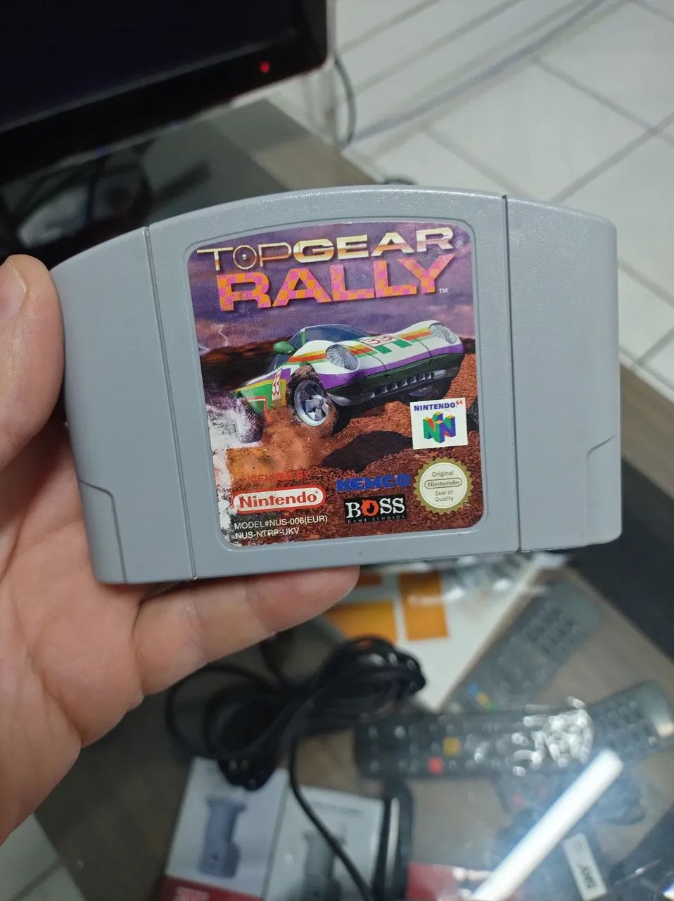 箱 Nintendo 64 Europeu em excelente estado - Jogos de Vídeo Game