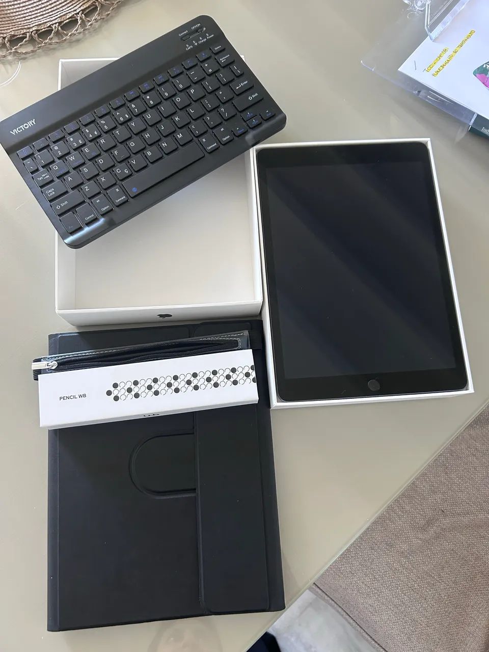 Ipad 9º geração 64gb seminovo + acessórios e capa
