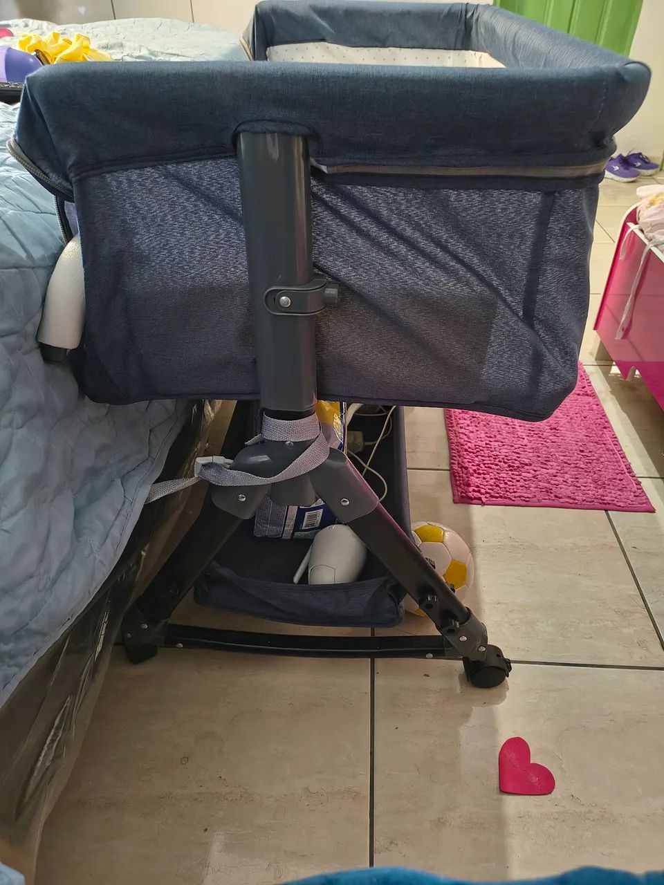 Berço Portátil Moises Co-bed Com Balanço Mosquiteiro e Cesto - Foto 2