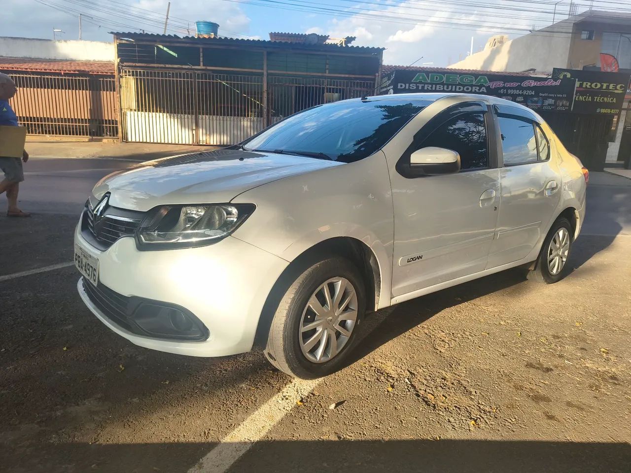 Renault Logan Expression Flex 1.6 16V 4P 2017 - Foto 5