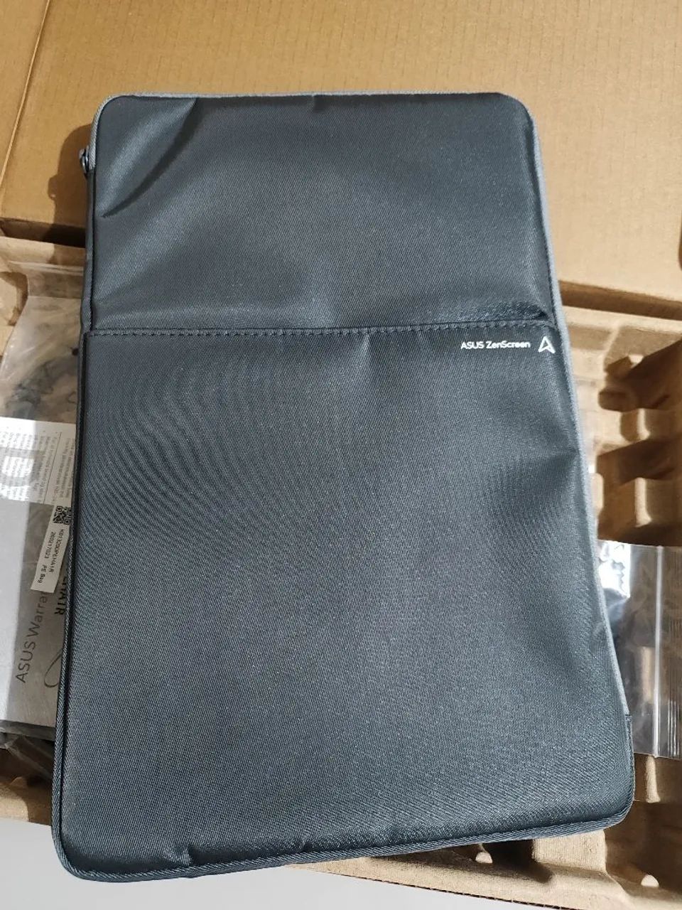 Monitor portátil oled Asus MQ16FC  - Foto 4