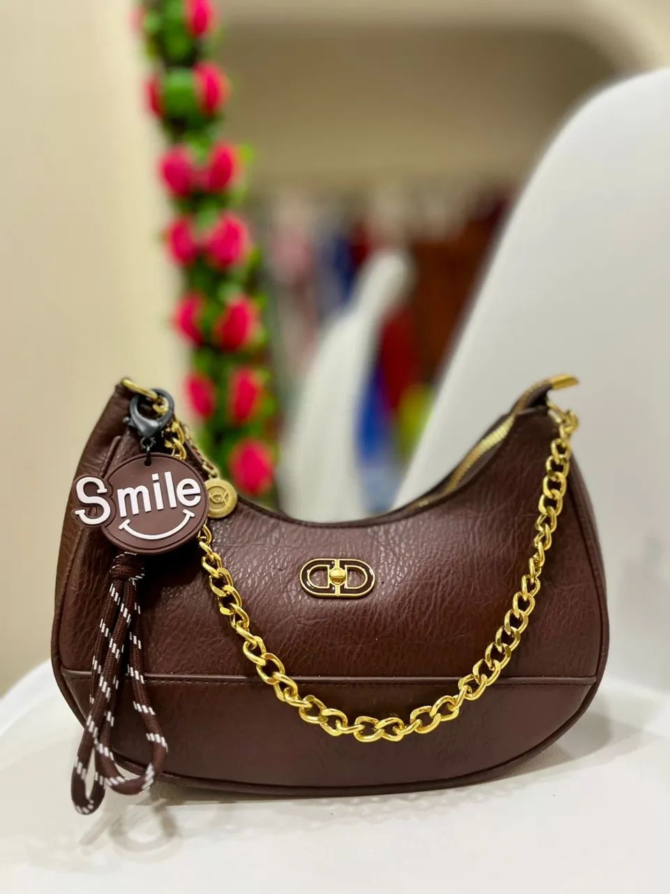 Bolsa feminina meia lua nova  - Foto 4